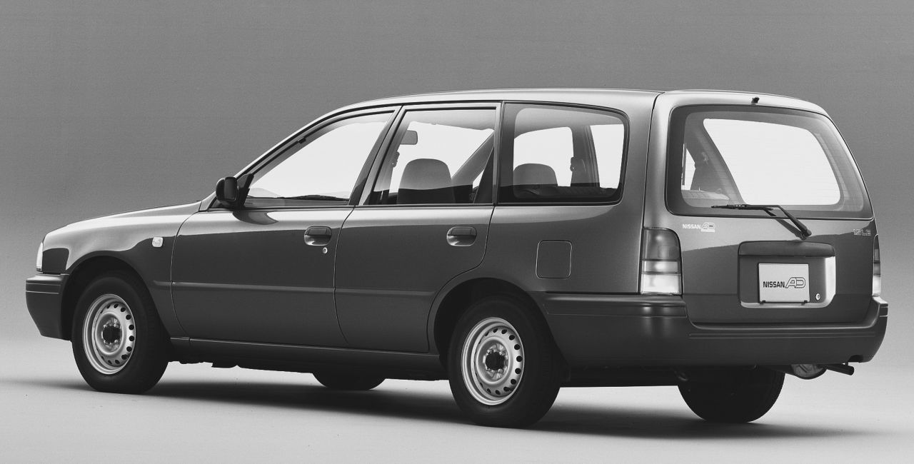Nissan () AD Wagon (Y10):  