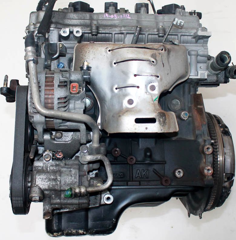 Nissan () QG15DE:  