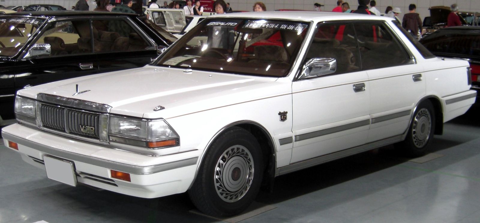 Nissan () Cedric Wagon (Gloria) Y30:  