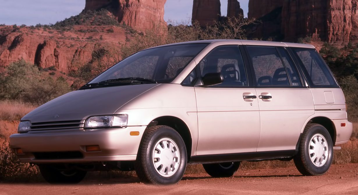 Nissan () Axxess:  