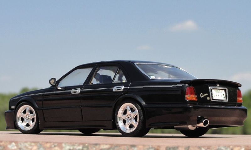 Nissan () Cima II (Y32):  