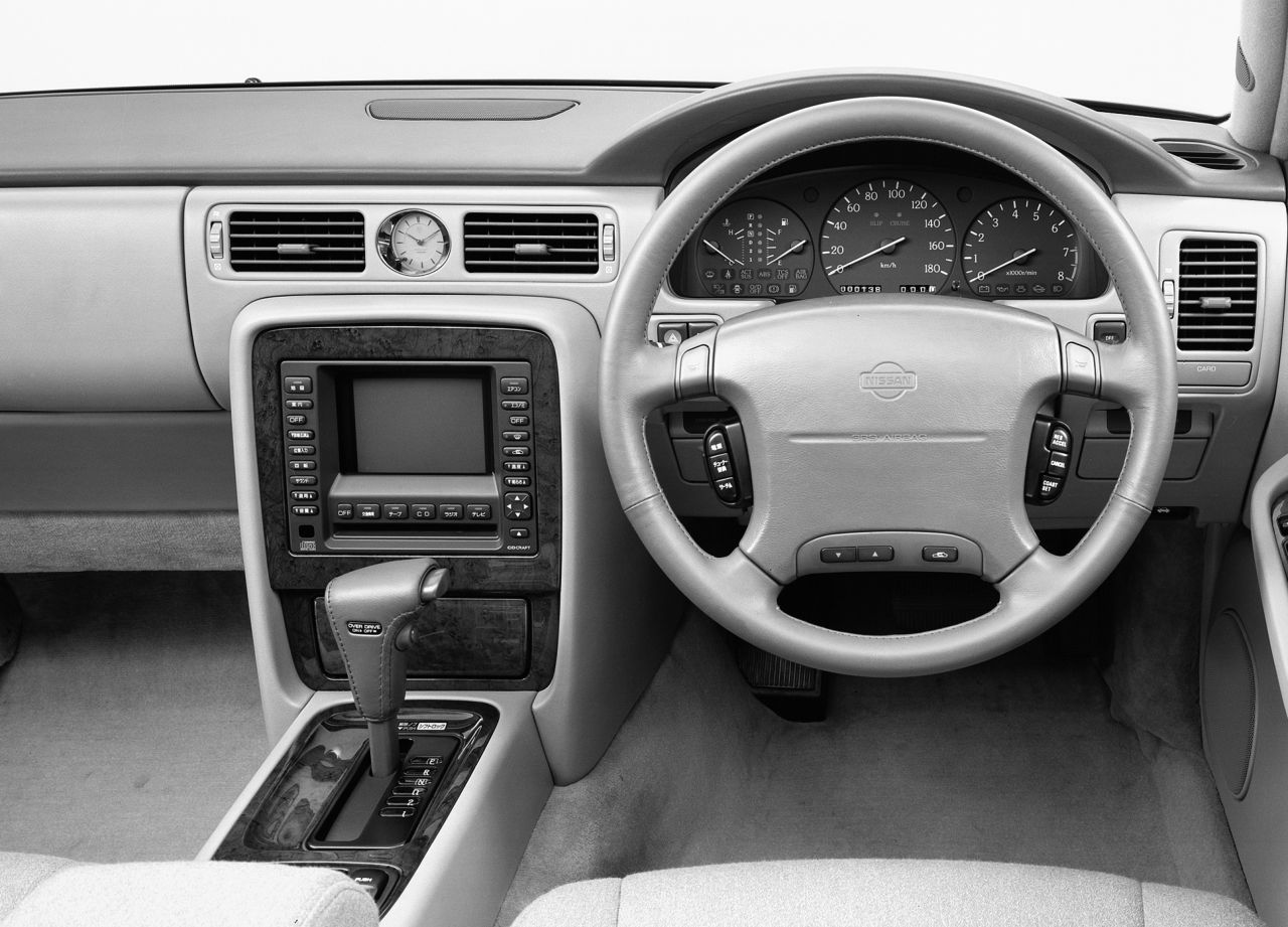 Nissan () Cima II (Y32):  