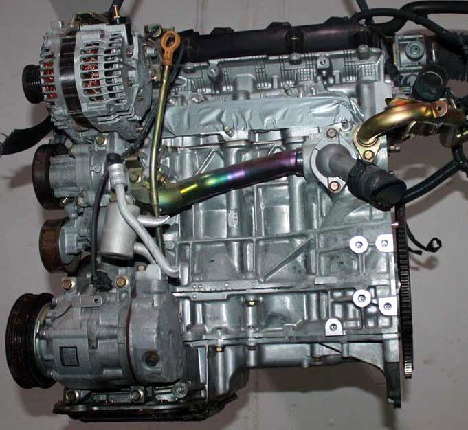 Nissan () QR20DE:  