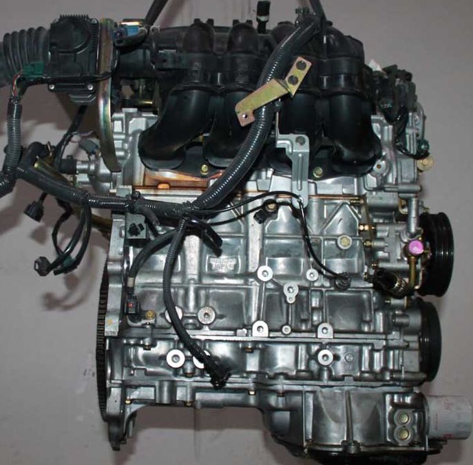 Nissan () QR20DE:  