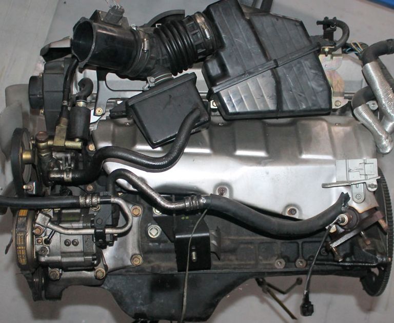 Nissan () RB25DE NEO:  