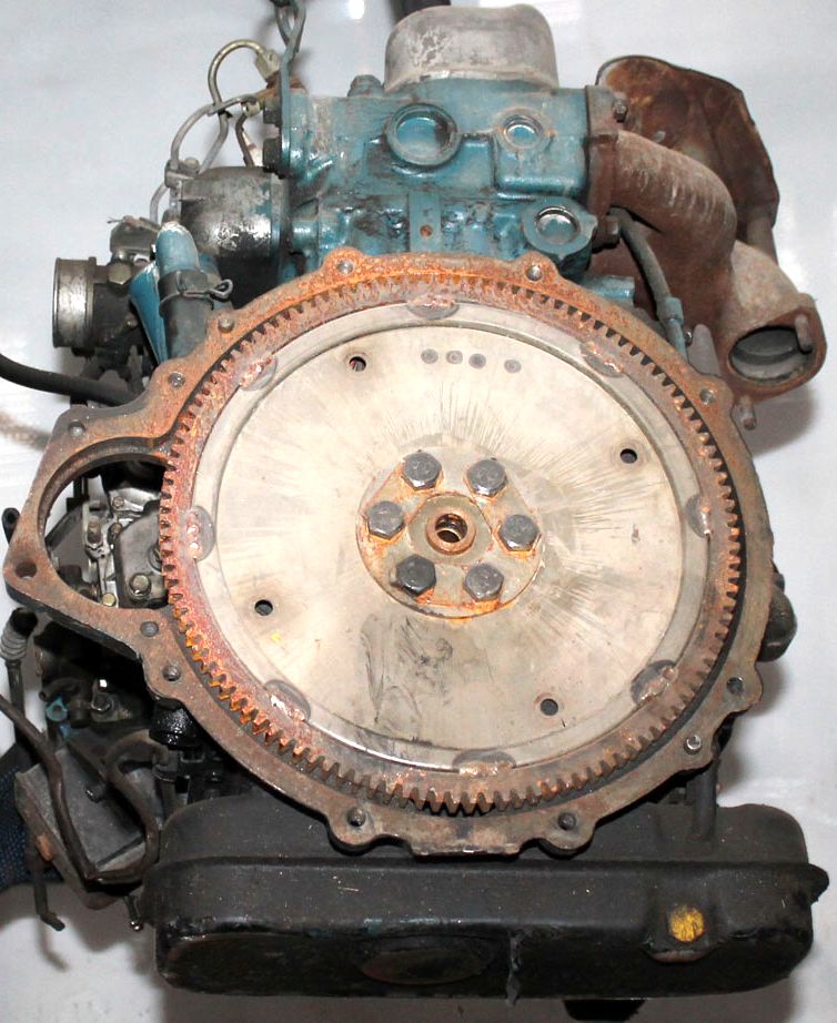 Nissan () ED30 (ED304):  