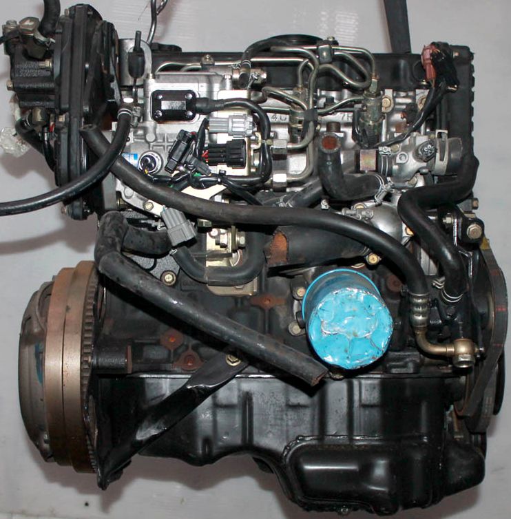 Nissan () CD20-E:  