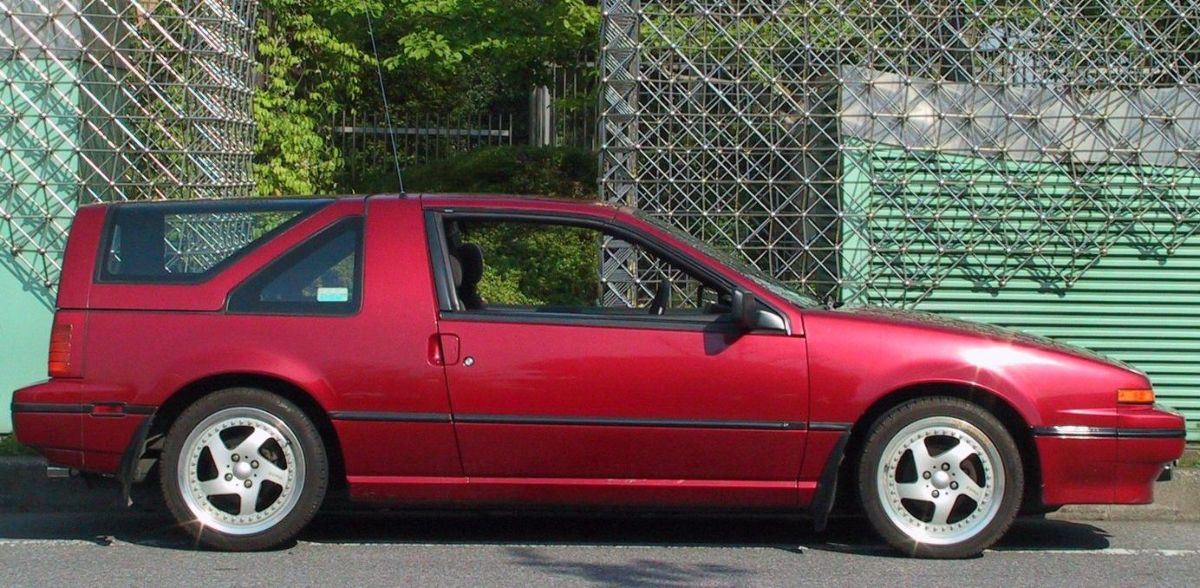 Nissan () Exa:  