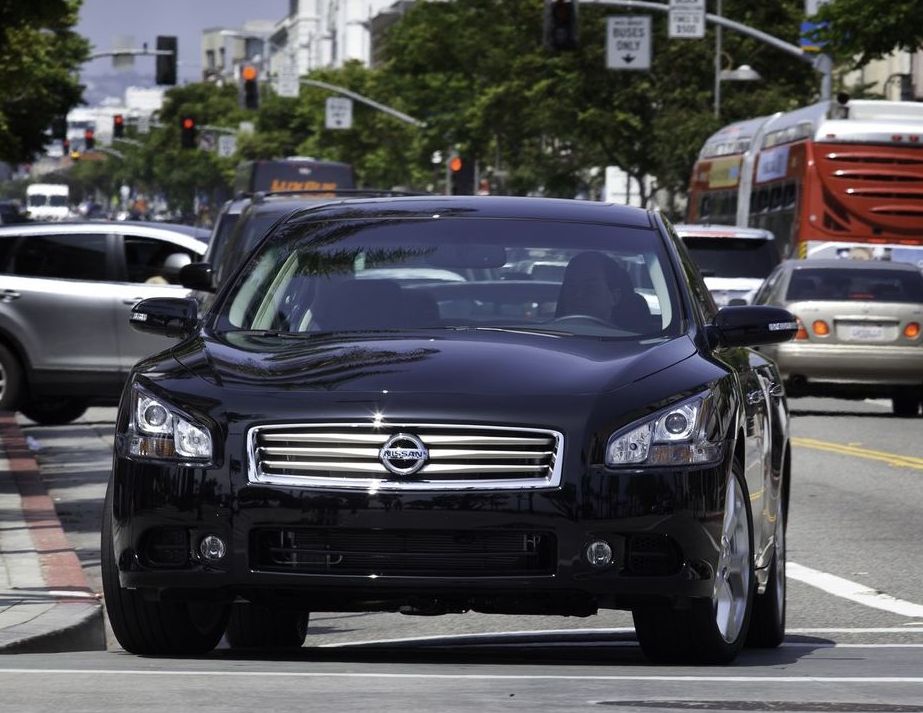 Nissan () Maxima VI (A35):  