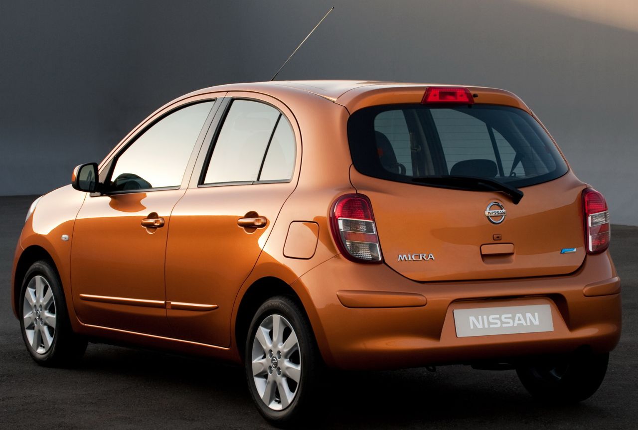 Nissan () March (Micra) K13:  