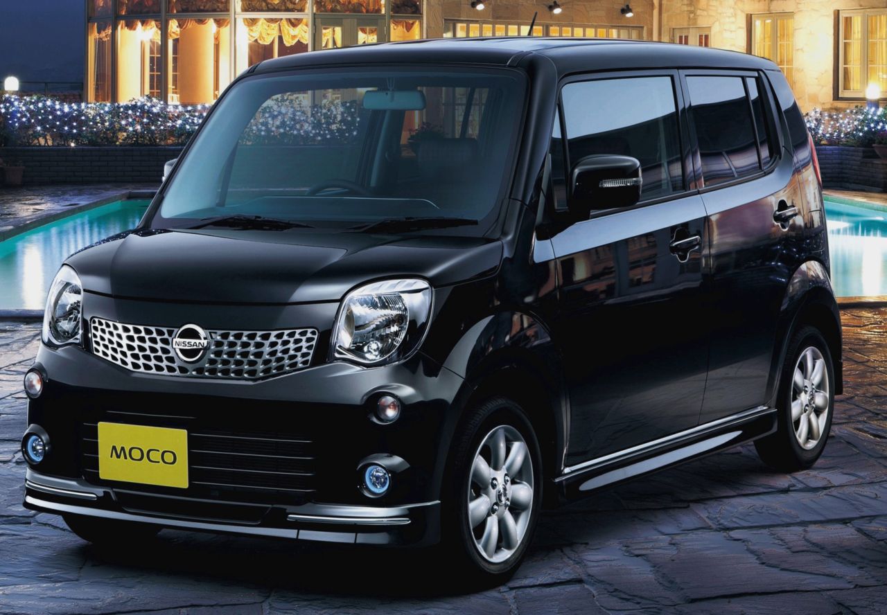 Nissan () Moco III:  