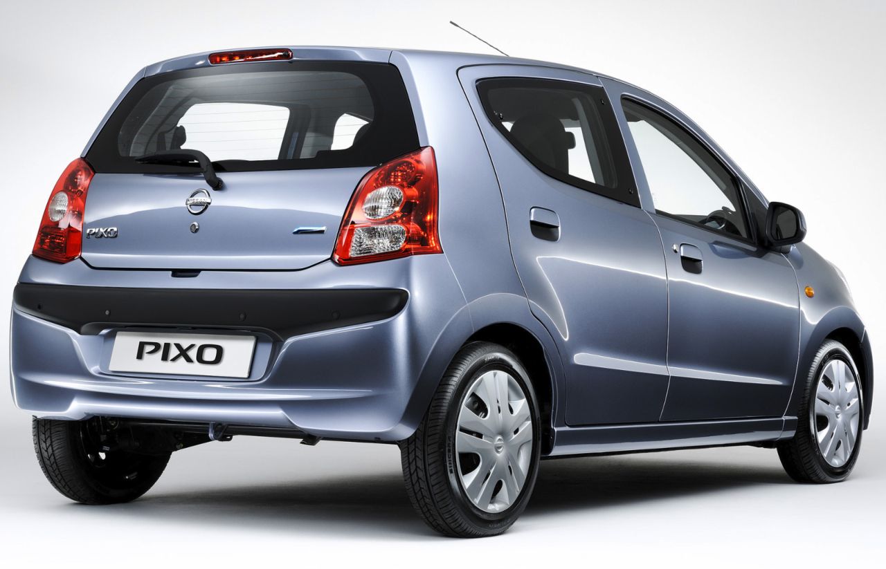 Nissan () Pixo:  