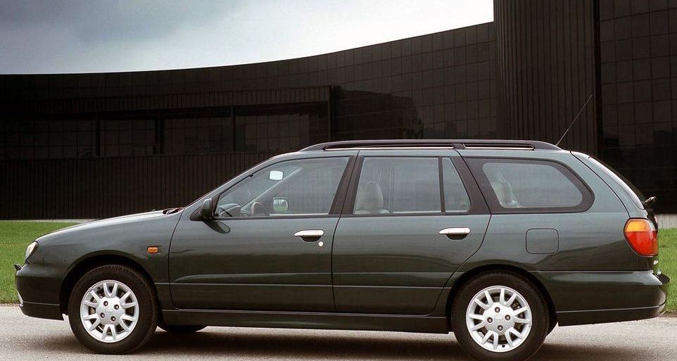 Nissan () Primera Wagon II (P11):  