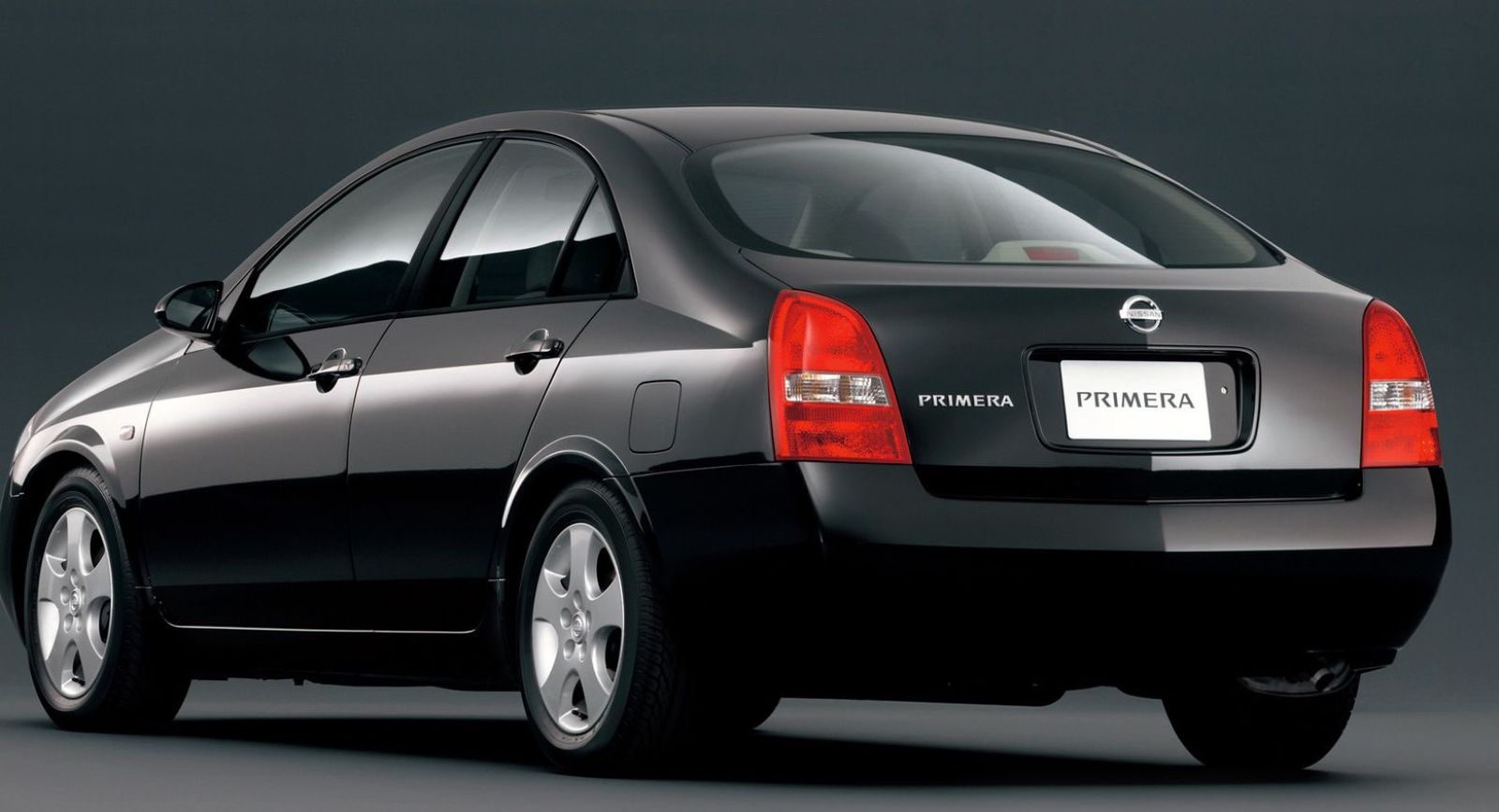 Nissan () Primera III (P12):  