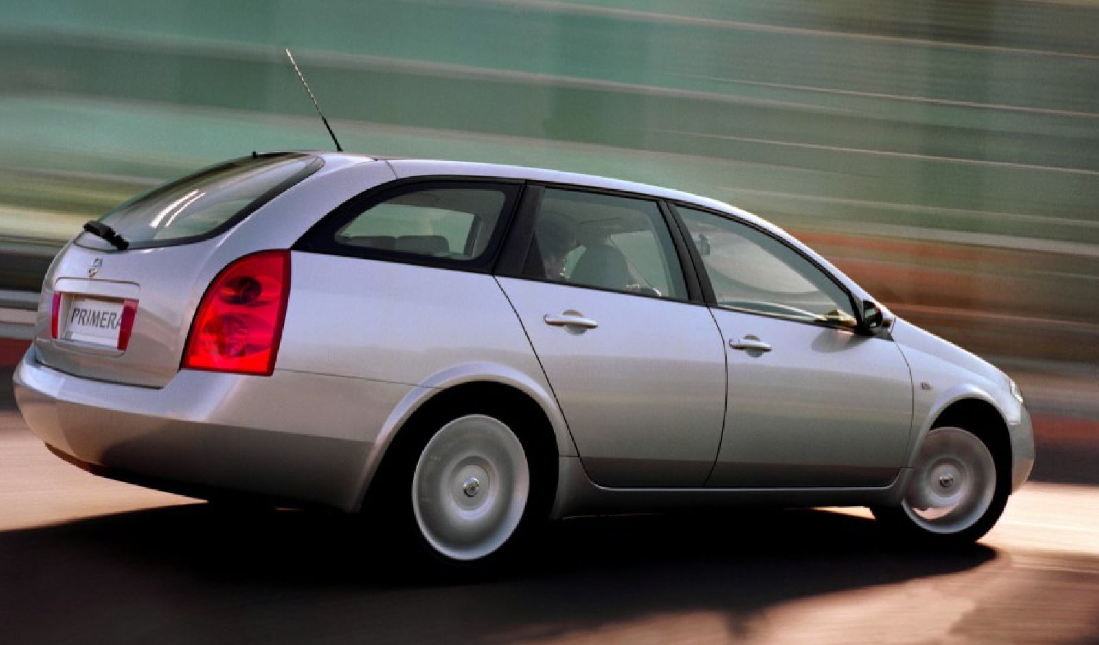 Nissan () Primera Wagon III (P12):  