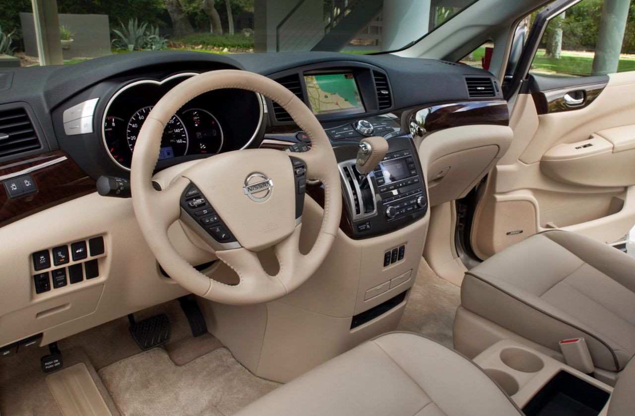 Nissan () Quest IV (RE52):  