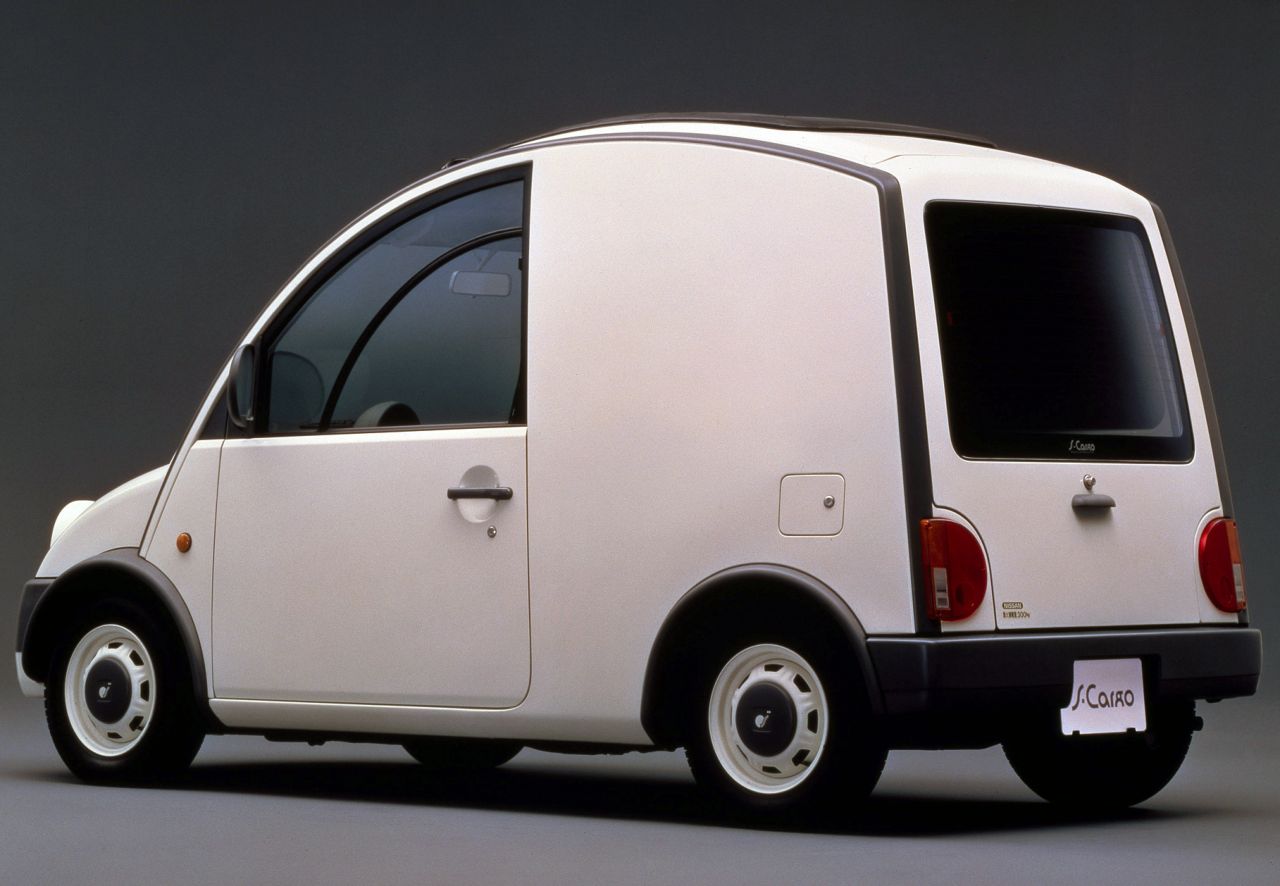 Nissan () S-Cargo:  