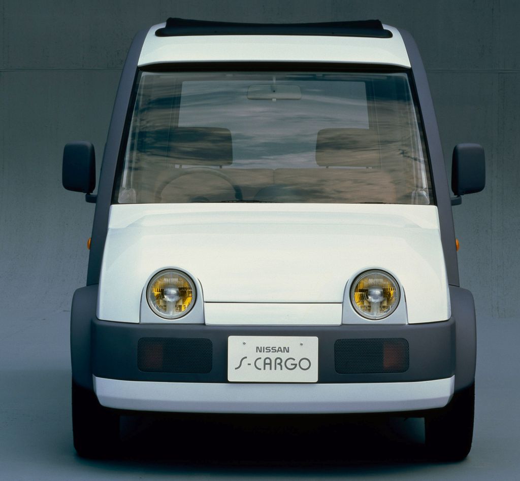 Nissan () S-Cargo:  