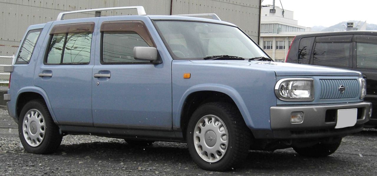 Nissan () Rasheen:  