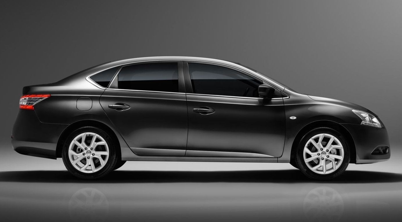 Nissan () Sentra V (B17):  