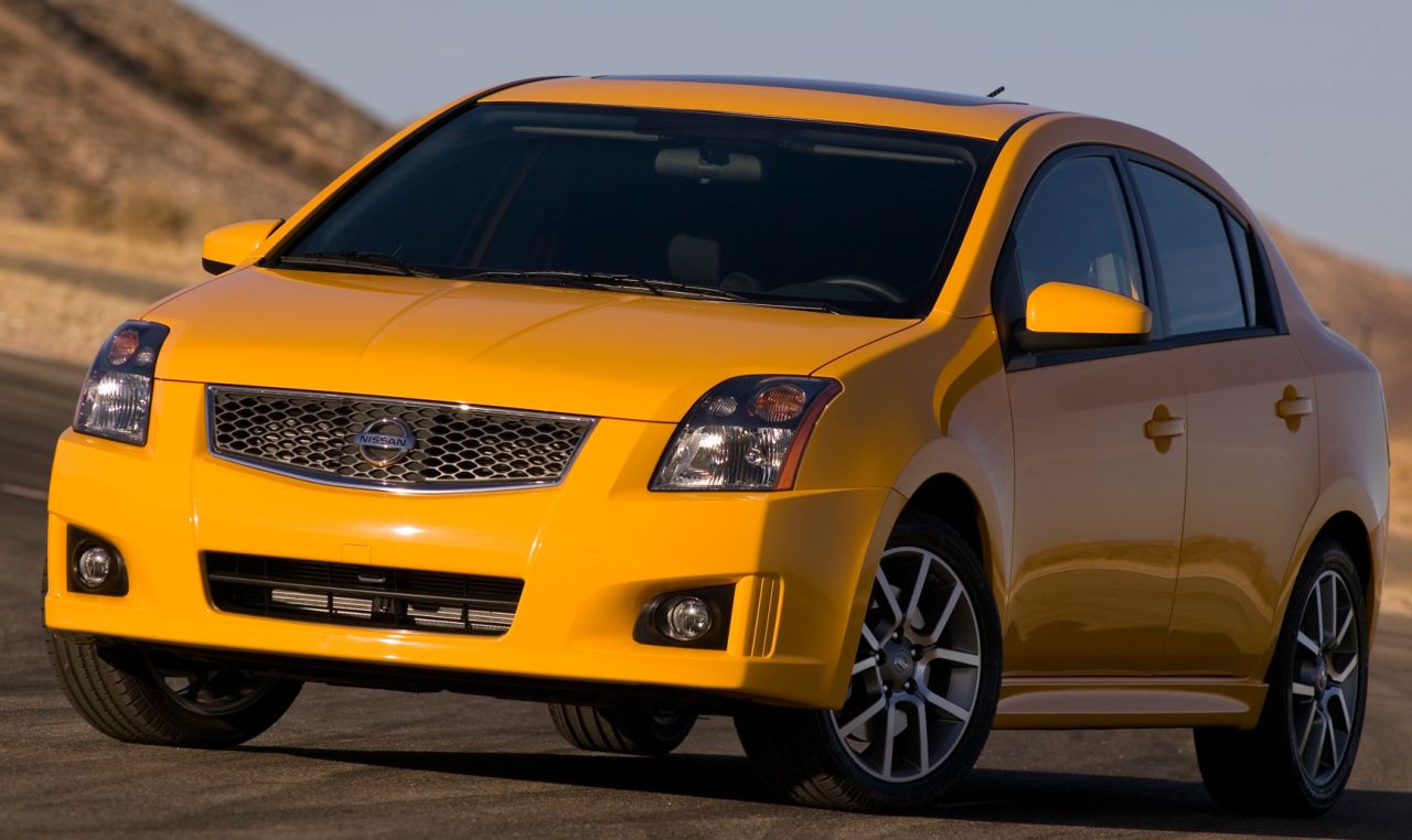 Nissan () Sentra IV (B16U):  