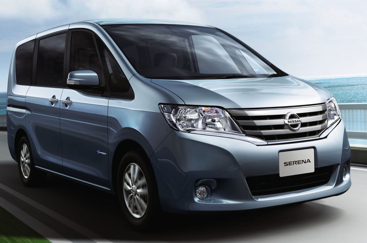 Nissan () Serena IV (C26):  