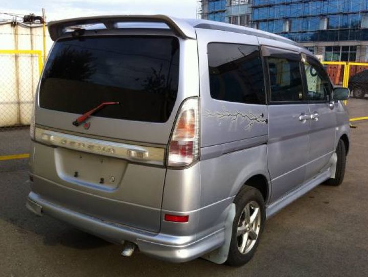 Nissan () Serena II (C24):  