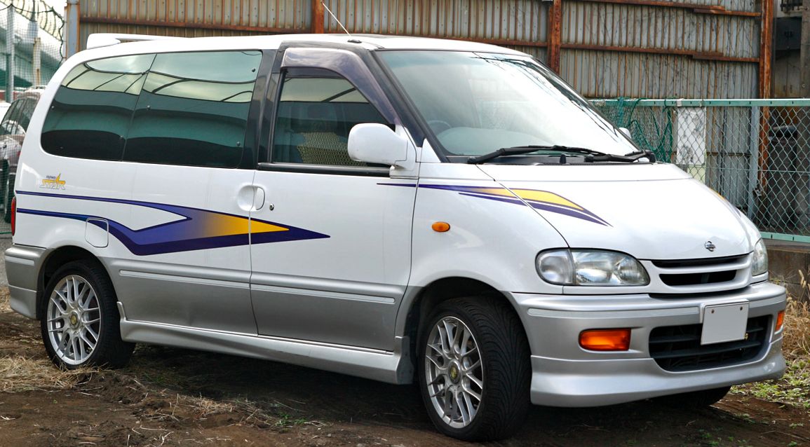 Nissan () Serena I (C23):  