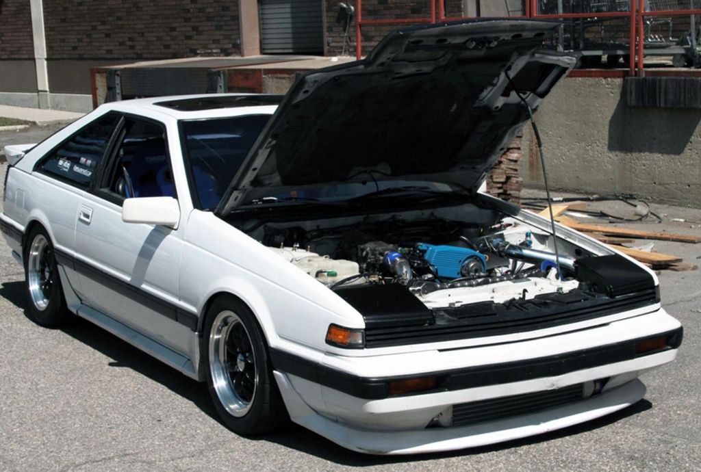 Nissan () Silvia IV (S12):  