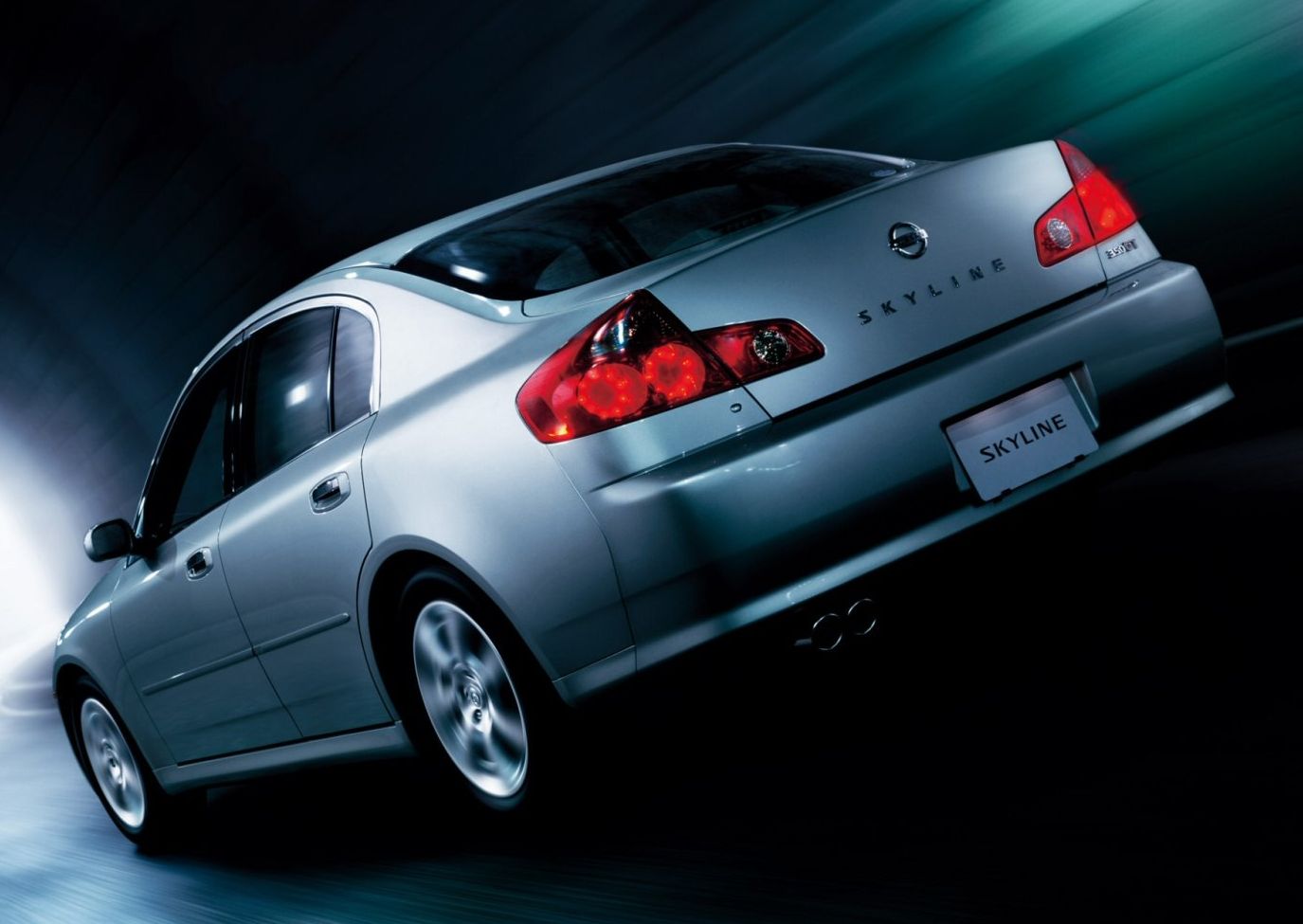 Nissan () Skyline XI (V35):  