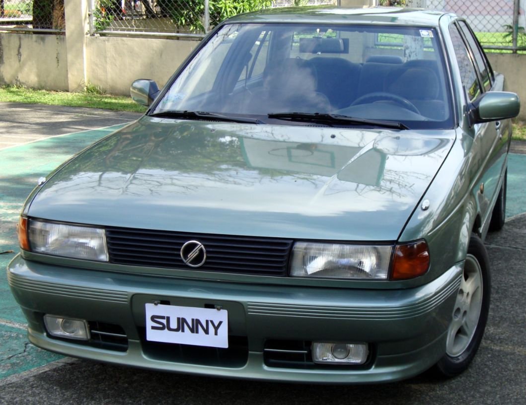 Nissan () Sunny VII (B13):  