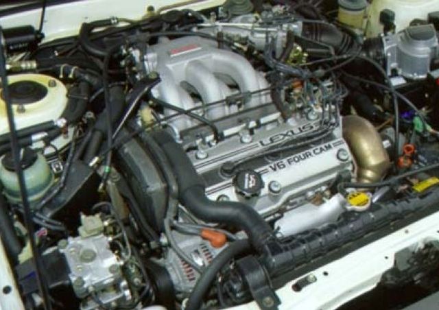 Lexus () ES I (V20):  