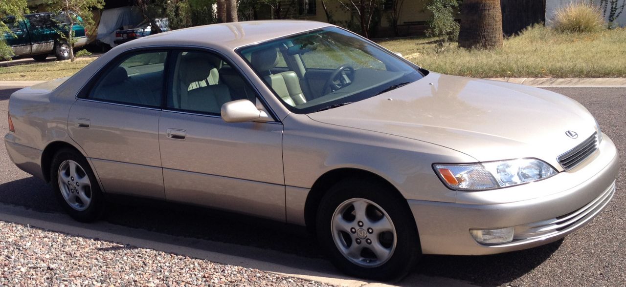 Lexus () ES III (XV20):  
