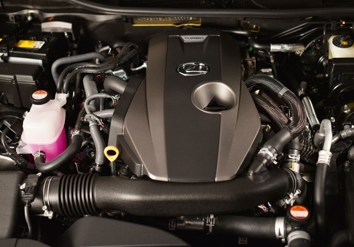 Lexus () 8AR-FTS:  