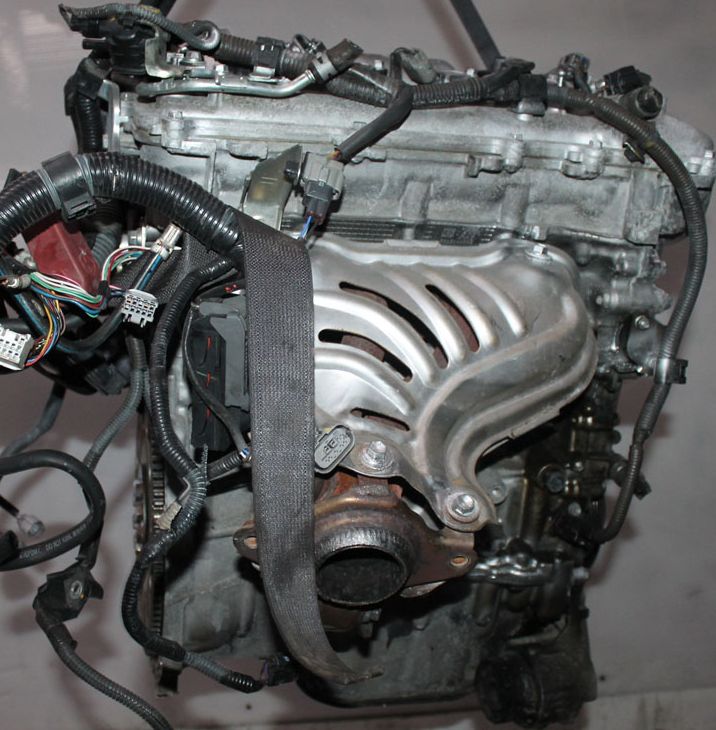 Toyota () 2ZR-FE:  