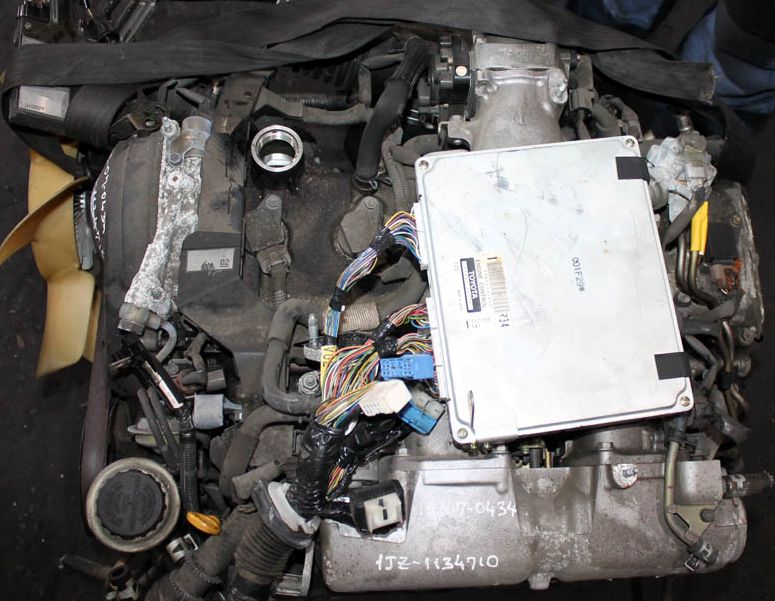 Toyota () 1JZ-FSE:  