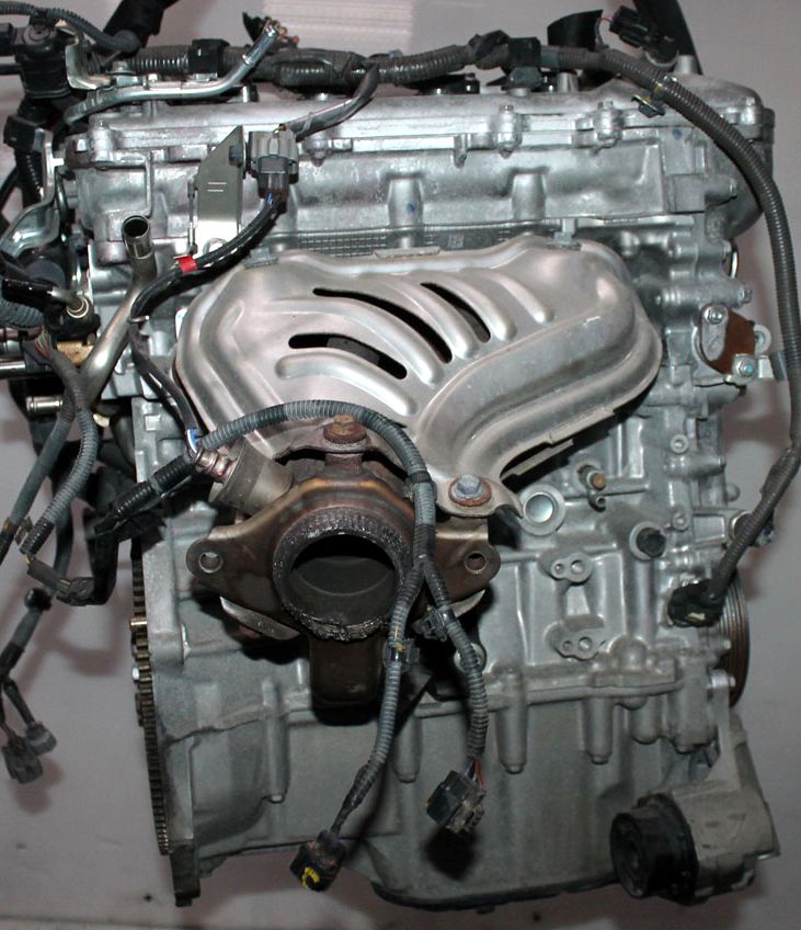 Toyota () 1ZR-FE:  