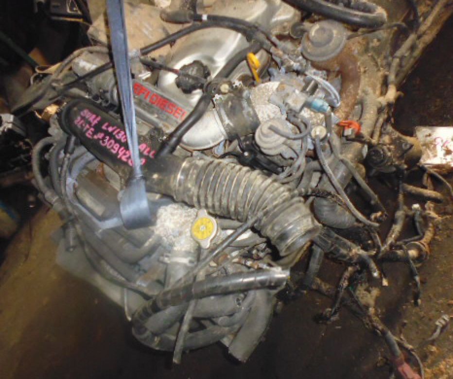 Toyota () 2L-TE:  