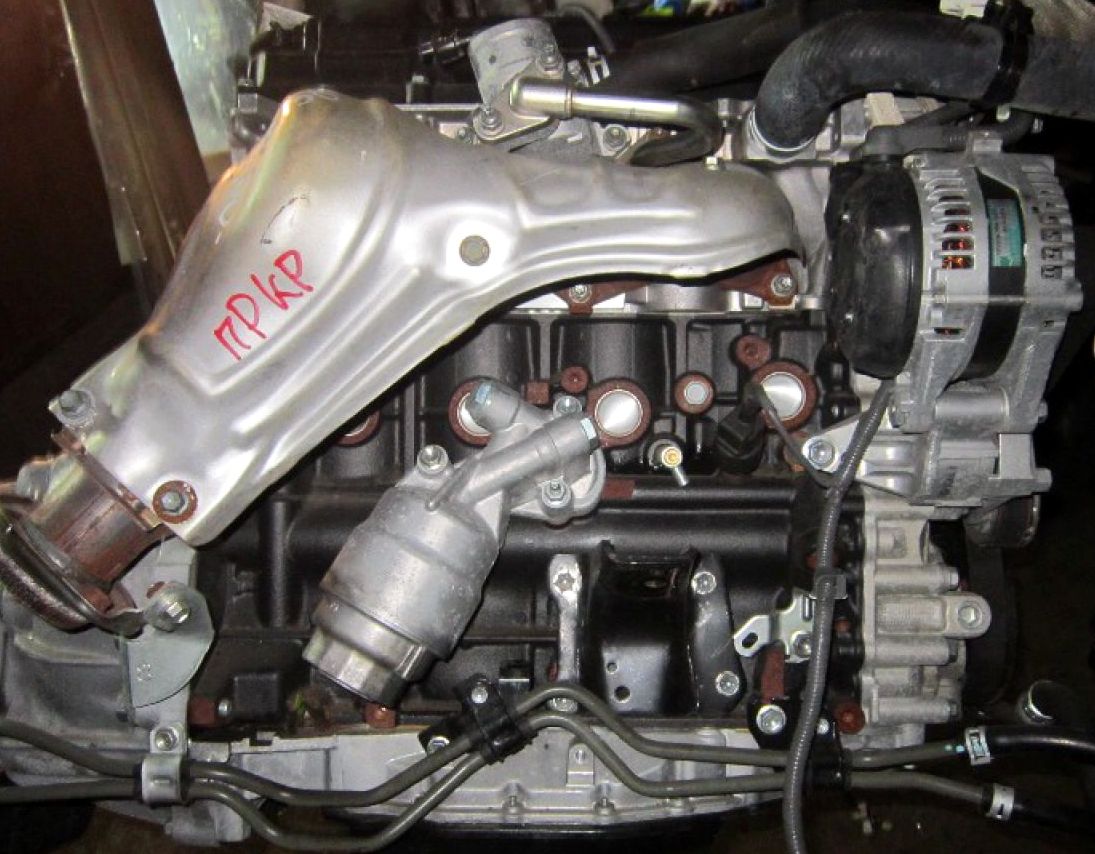 Toyota () 2TR-FE:  