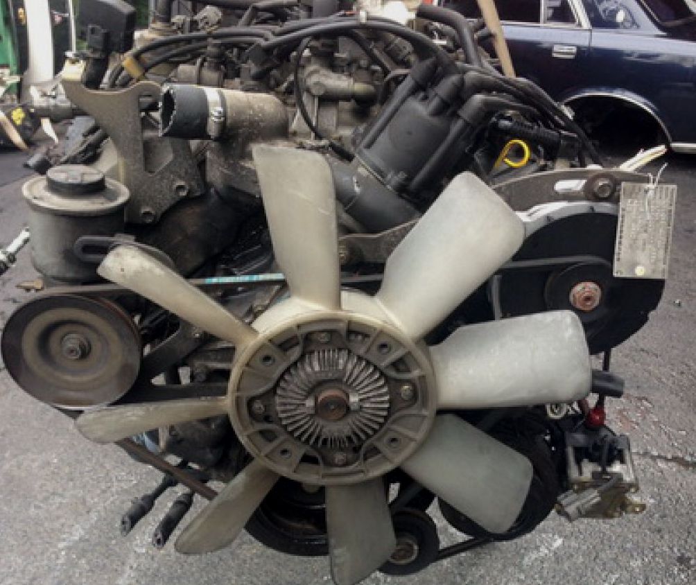 Toyota () 5V-EU:  