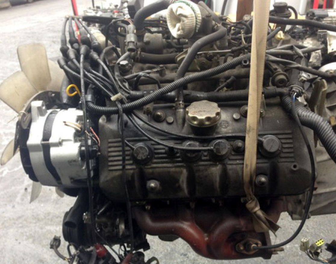 Toyota () 5V-EU:  