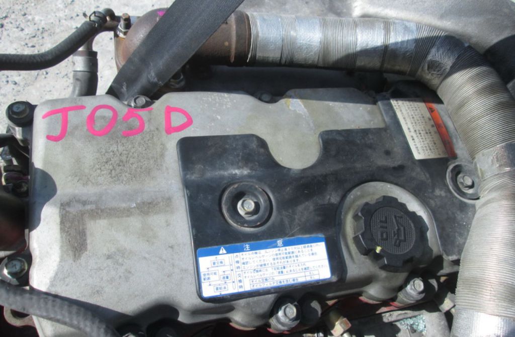 Toyota () J05D:  
