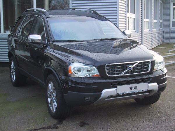 Volvo () XC90:  