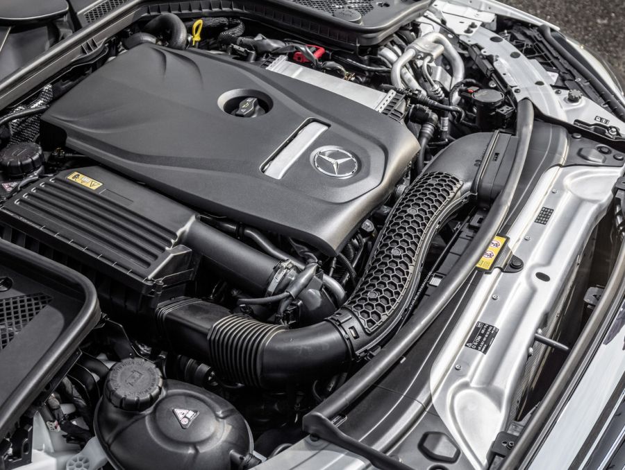 Mercedes Benz () C-Class (S205):  