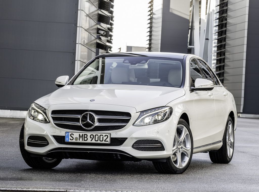 Mercedes Benz () C-Class (W205):  