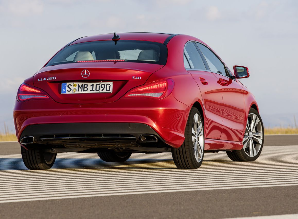 Mercedes Benz () CLA I (C117):  