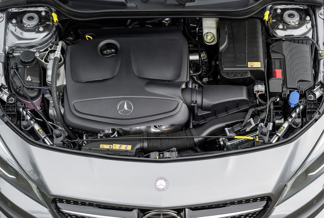 Mercedes Benz () CLA I Shooting Brake (X117):  