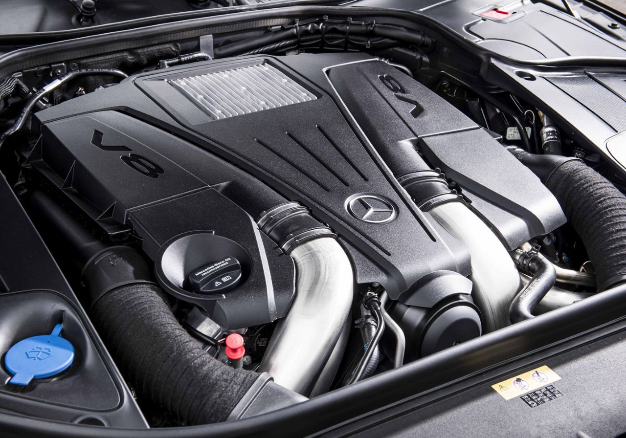 Mercedes Benz () S-Class (C217):  