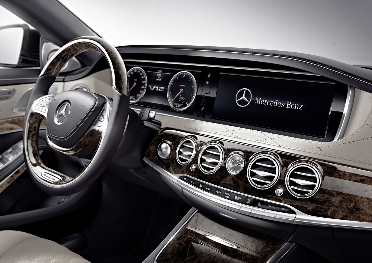 Mercedes Benz () S-Class (W222):  