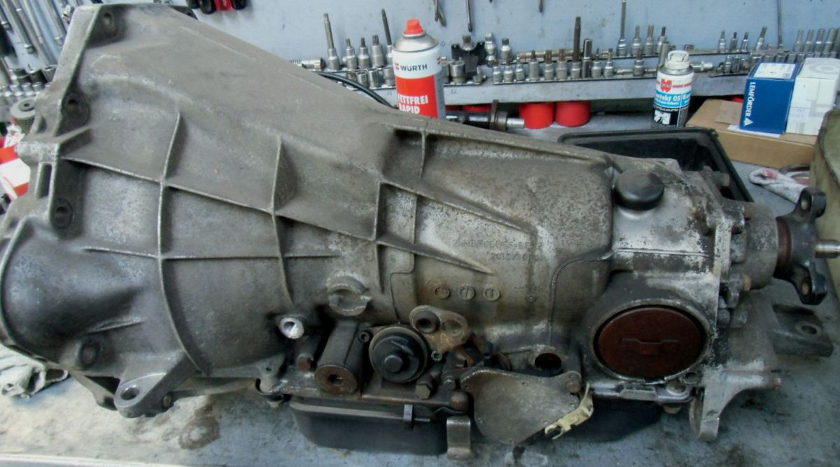 Mercedes Benz () 190E 2.0 (W201.024):    
